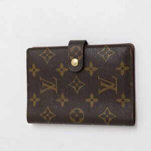 Louis Vuitton Agenda Passport Monogram Holder Wallet